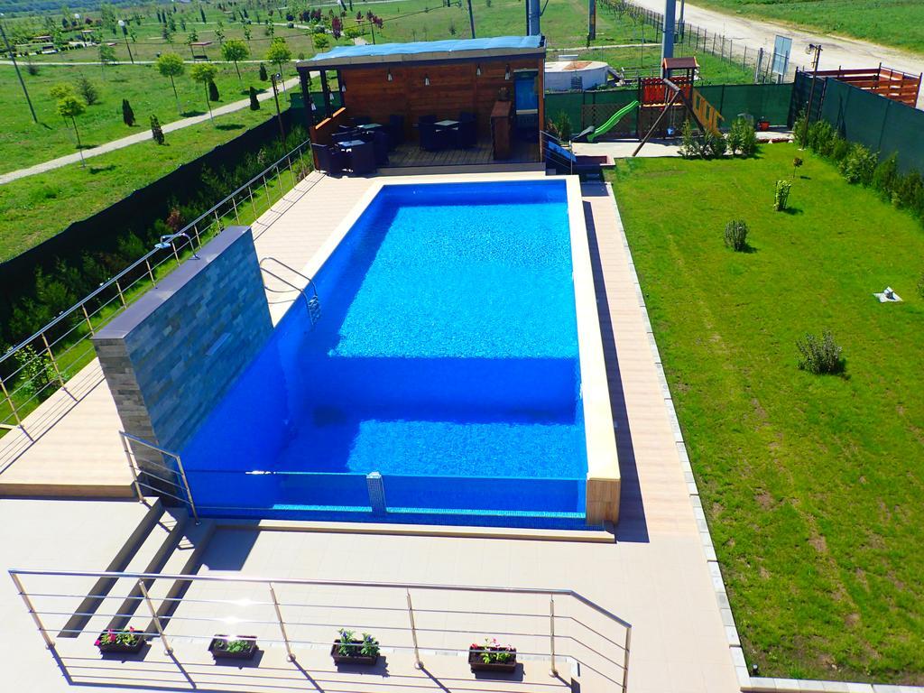 Indeep Club Ξενοδοχείο Cumpăna Εξωτερικό φωτογραφία
